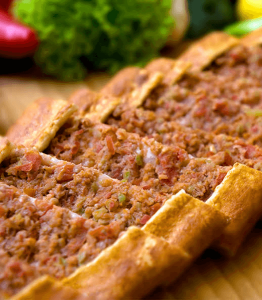 Kıymalı Pide | 250,00
